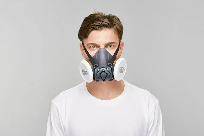 BLS 4000 Next R Reusable Half Face Mask — view 2
